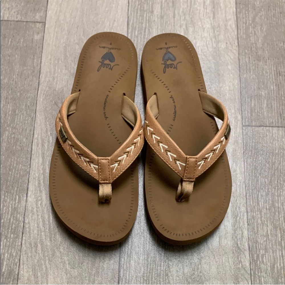 Reef Beachbreak Women's Summer Thong Flip Flop Beach Sandal Light Beige/Tan